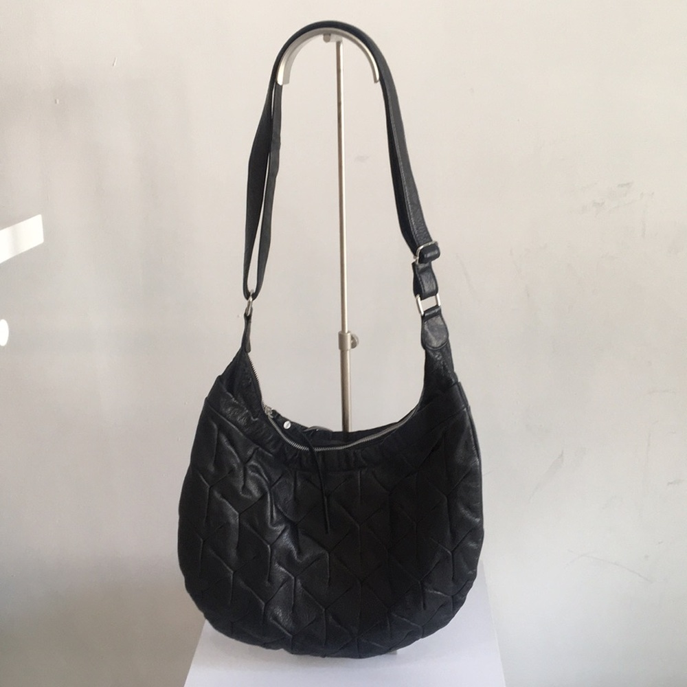 Yvonne Hobo